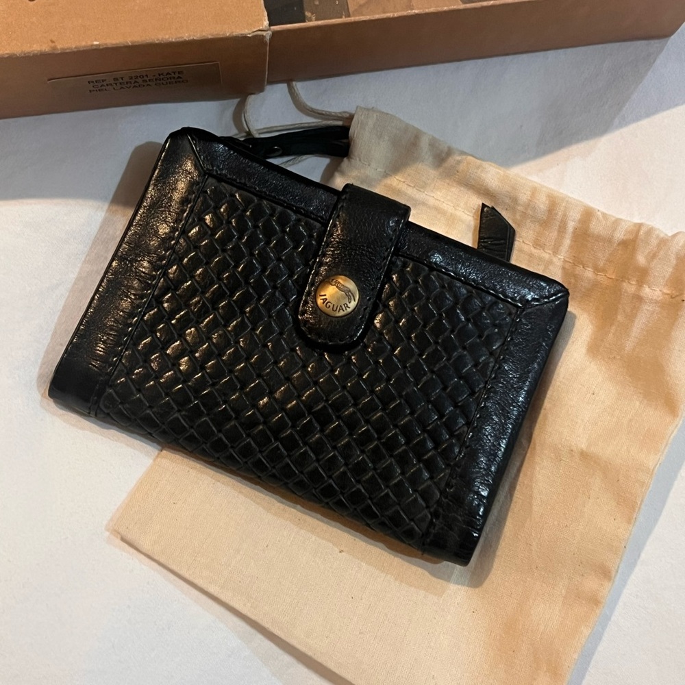 NWT - Stepping Strong Stamp Leather Wallet